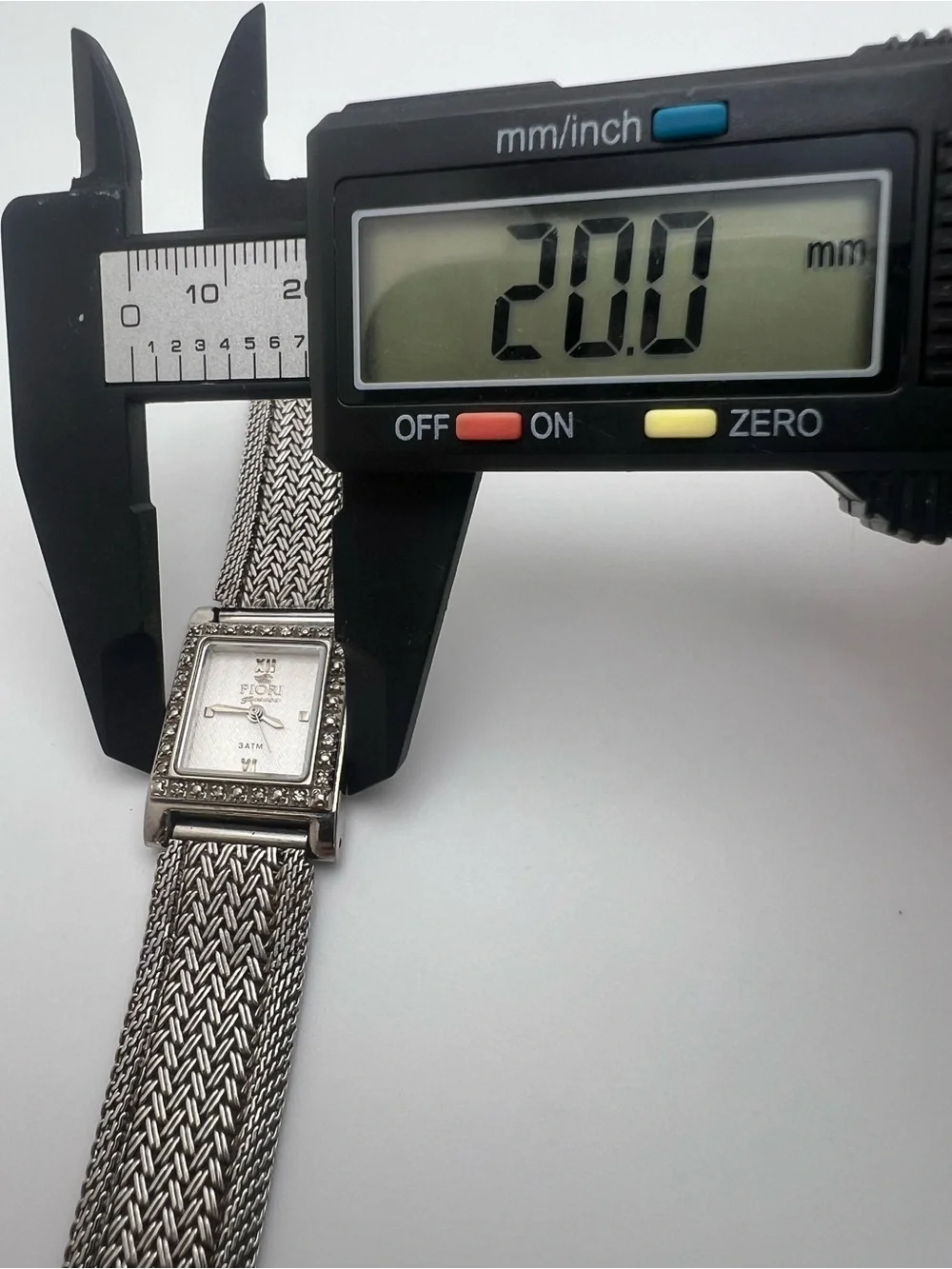 Fiori Milano Silver-Tone Women's Mesh Bracelet Watch